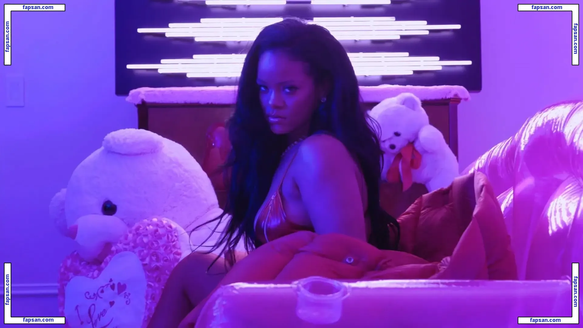 Rihanna nude photo #4093 from OnlyFans