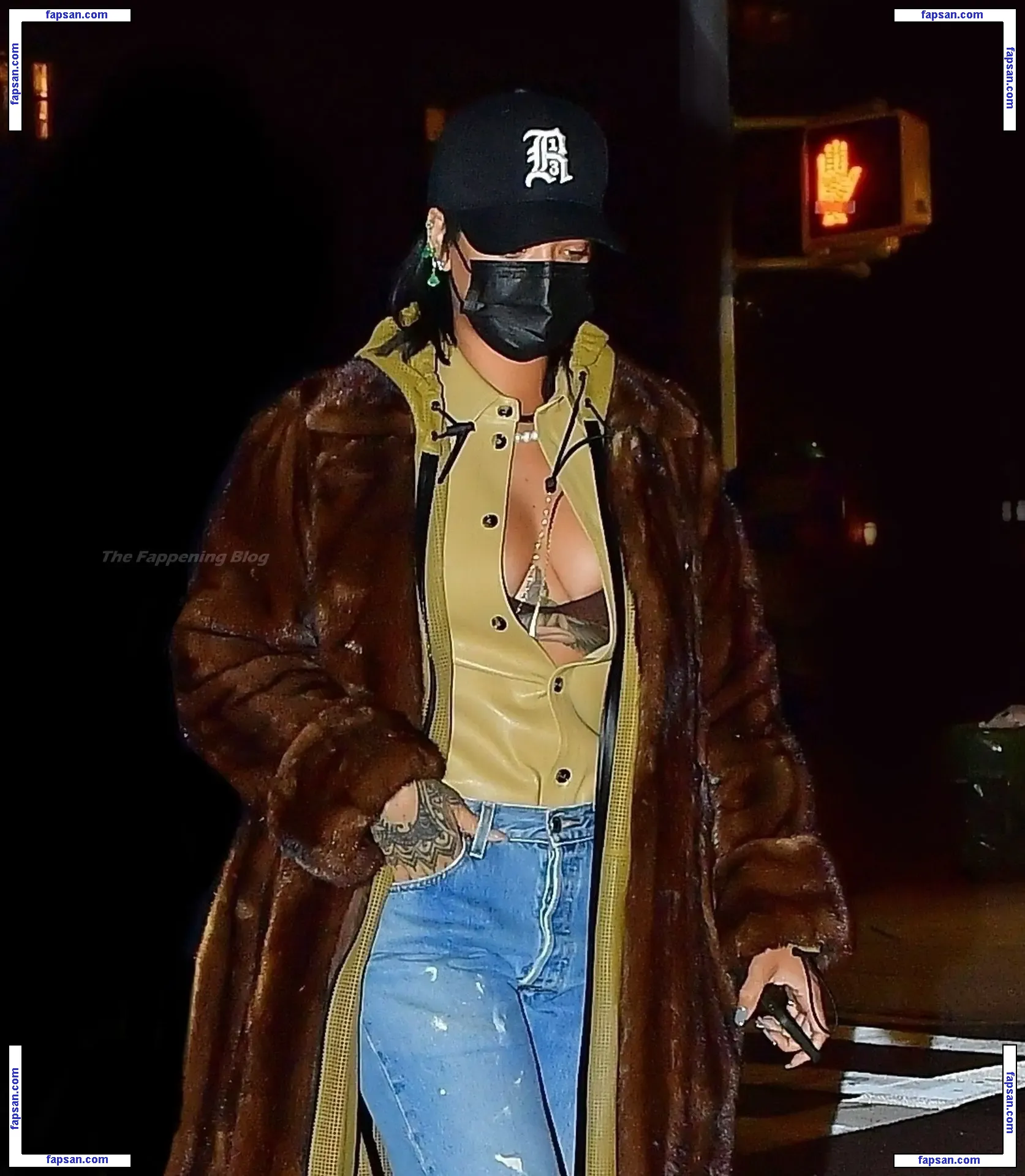 Rihanna nude photo #4354 from OnlyFans