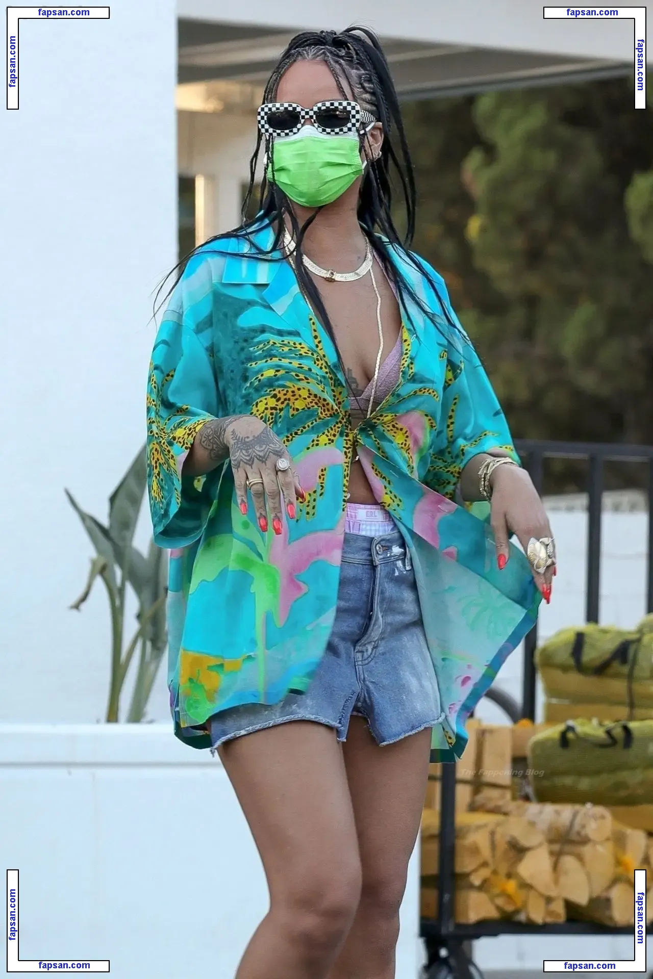 Rihanna nude photo #4643 from OnlyFans