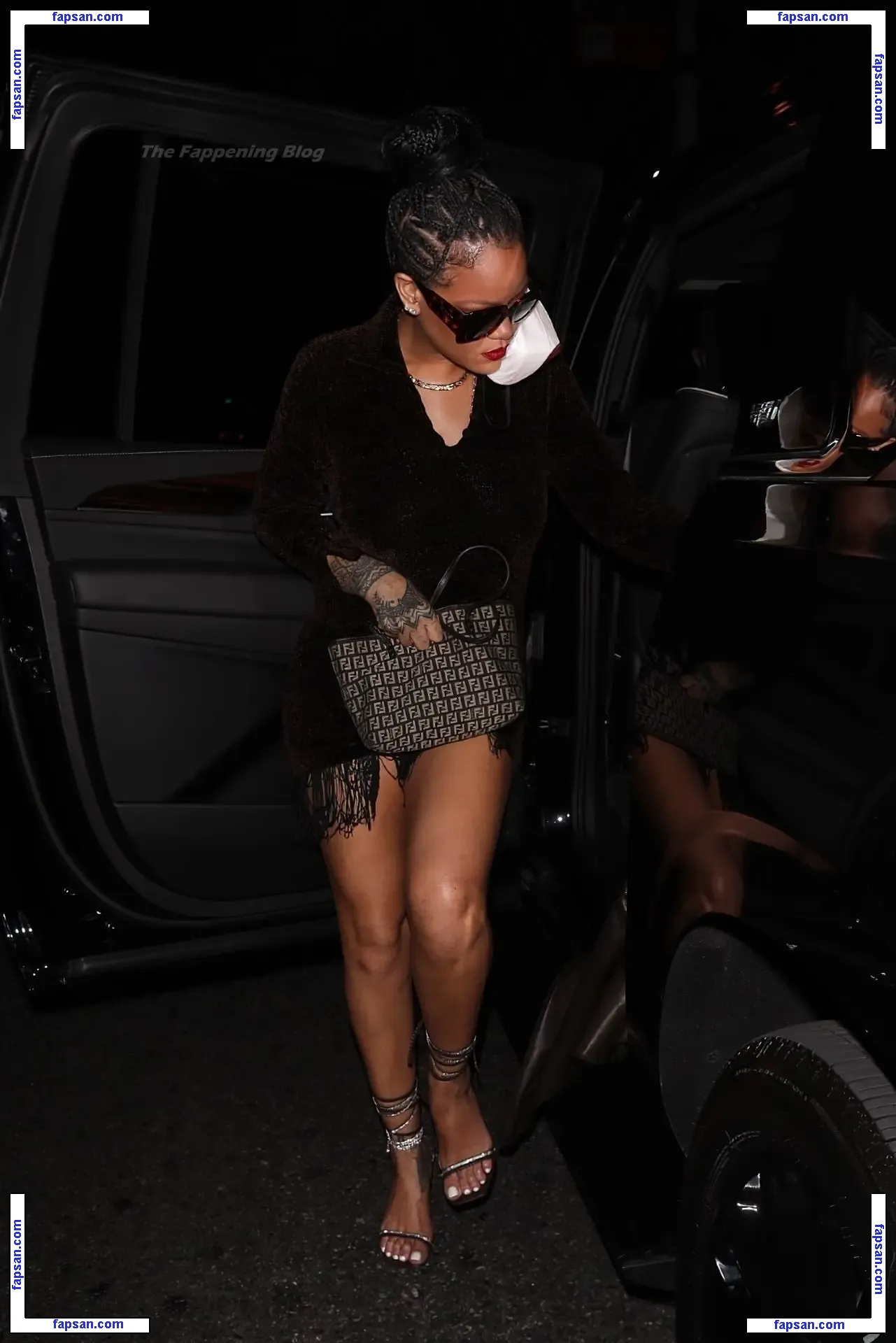 Rihanna nude photo #4822 from OnlyFans