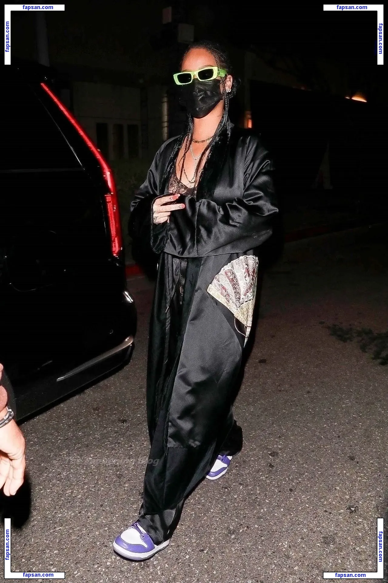 Rihanna nude photo #4937 from OnlyFans