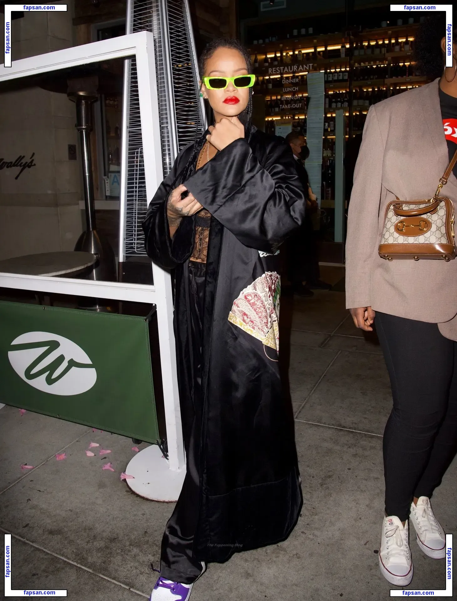 Rihanna nude photo #4971 from OnlyFans