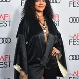 Rihanna nude #4008