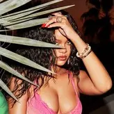 Rihanna nude #4228