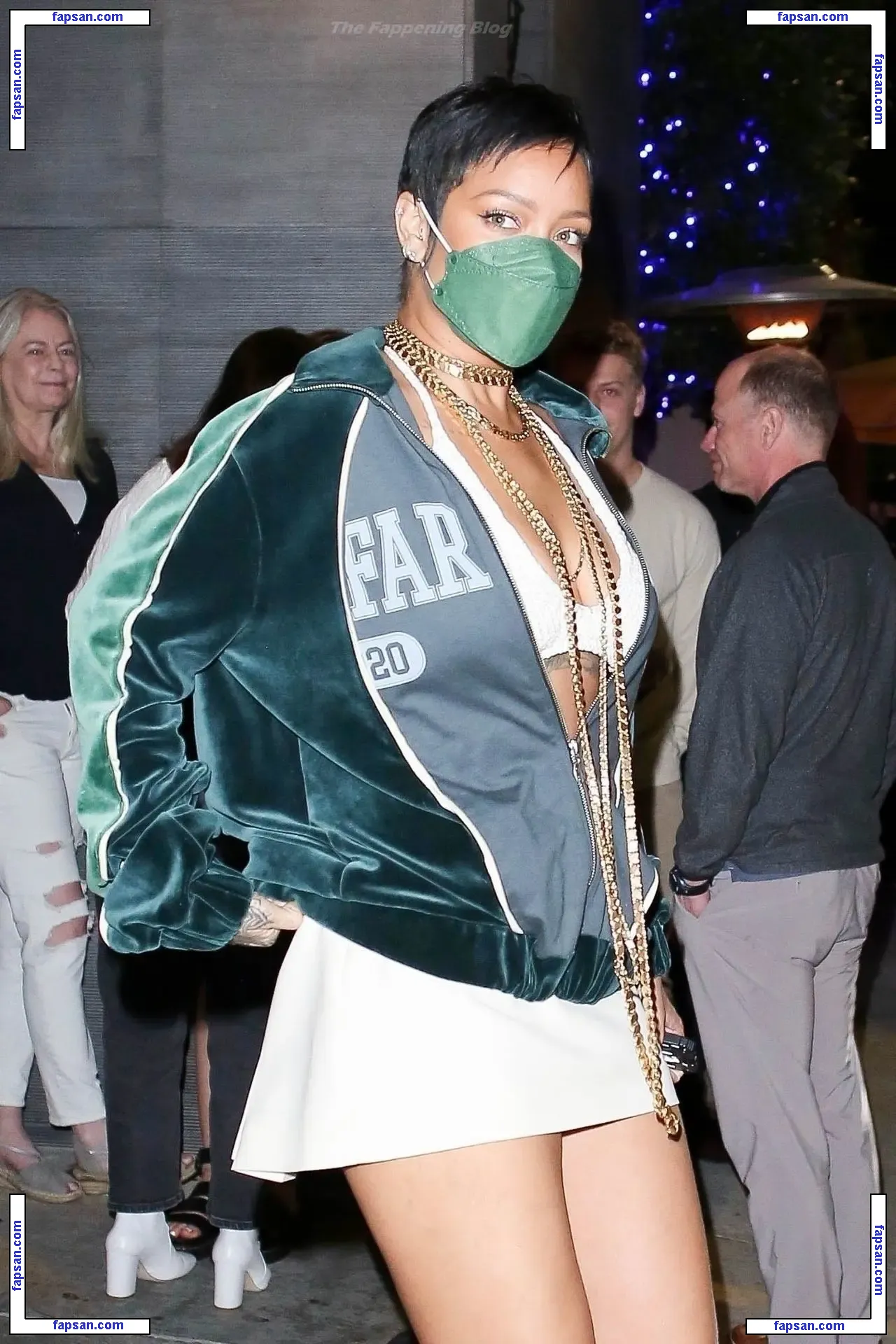 Rihanna nude photo #5131 from OnlyFans