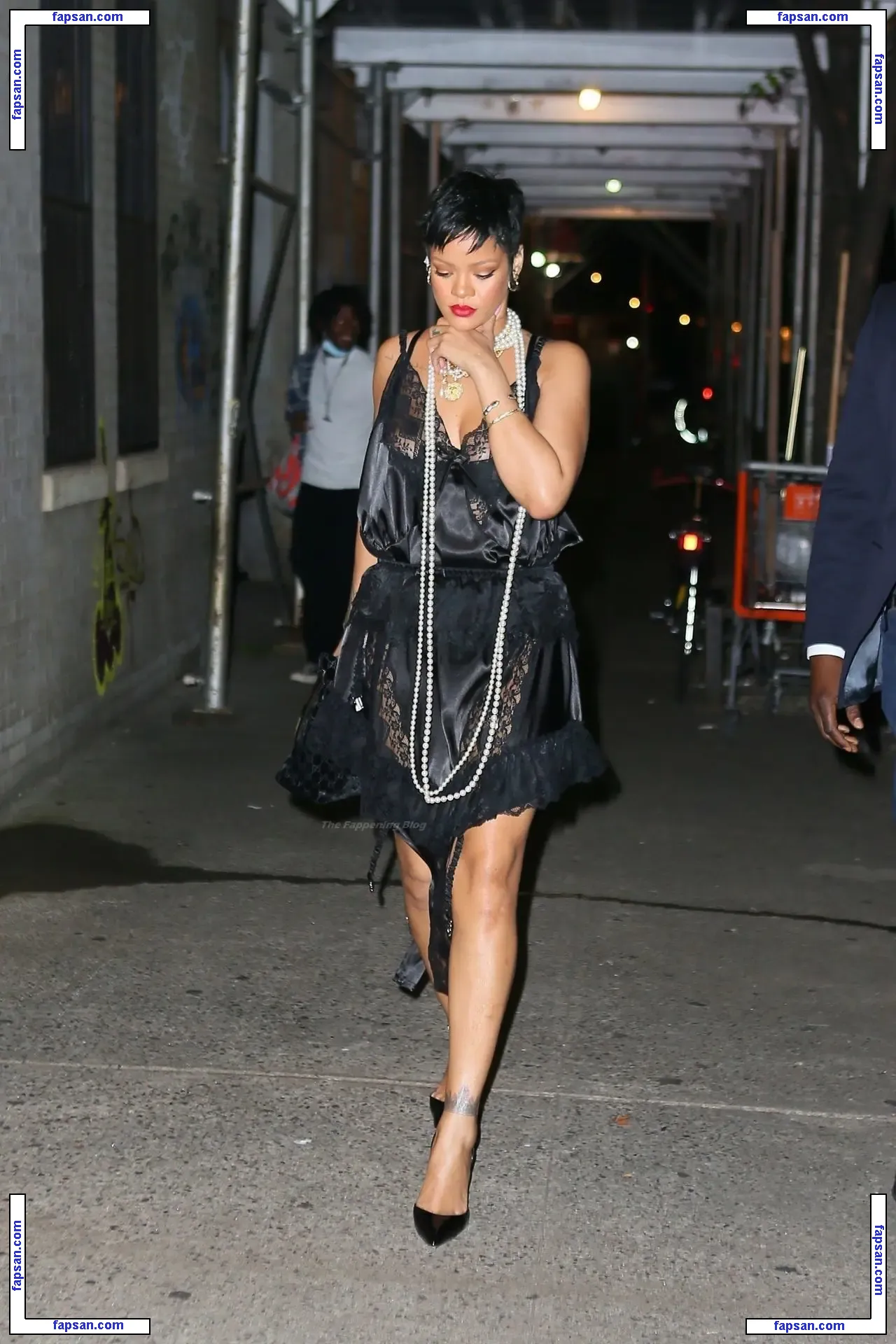 Rihanna nude photo #5247 from OnlyFans