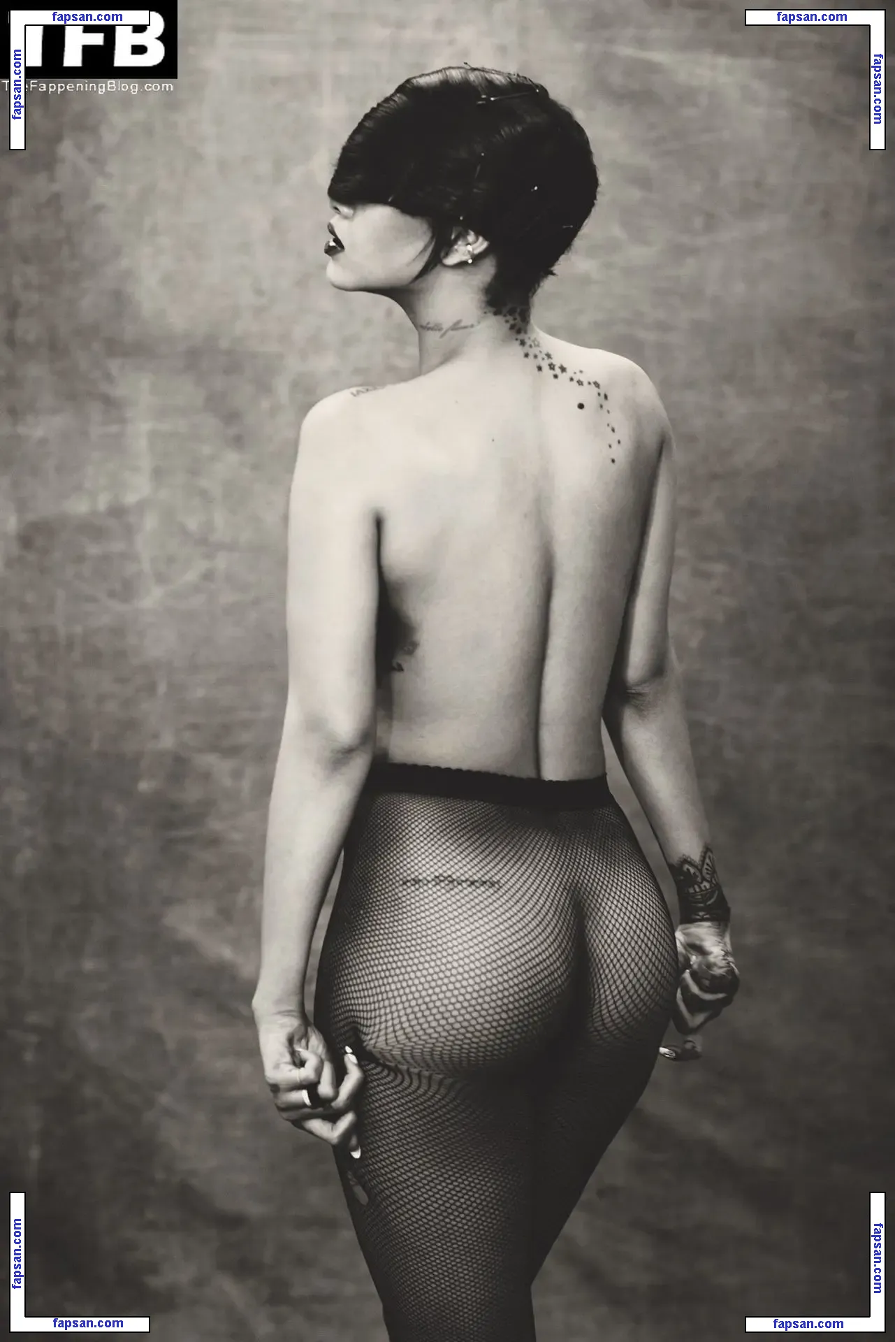 Rihanna nude photo #5646 from OnlyFans