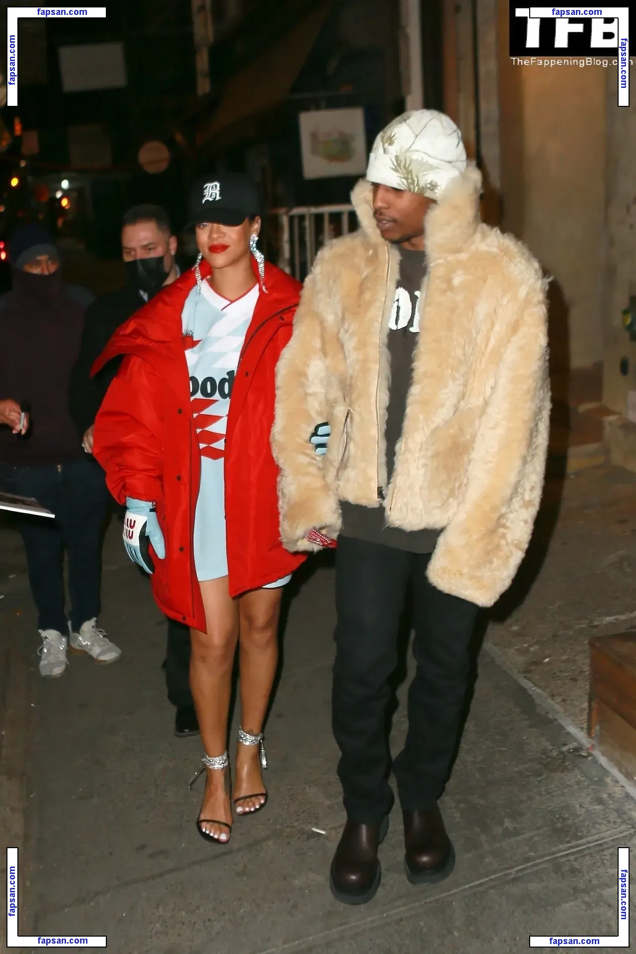 Rihanna nude photo #6029 from OnlyFans