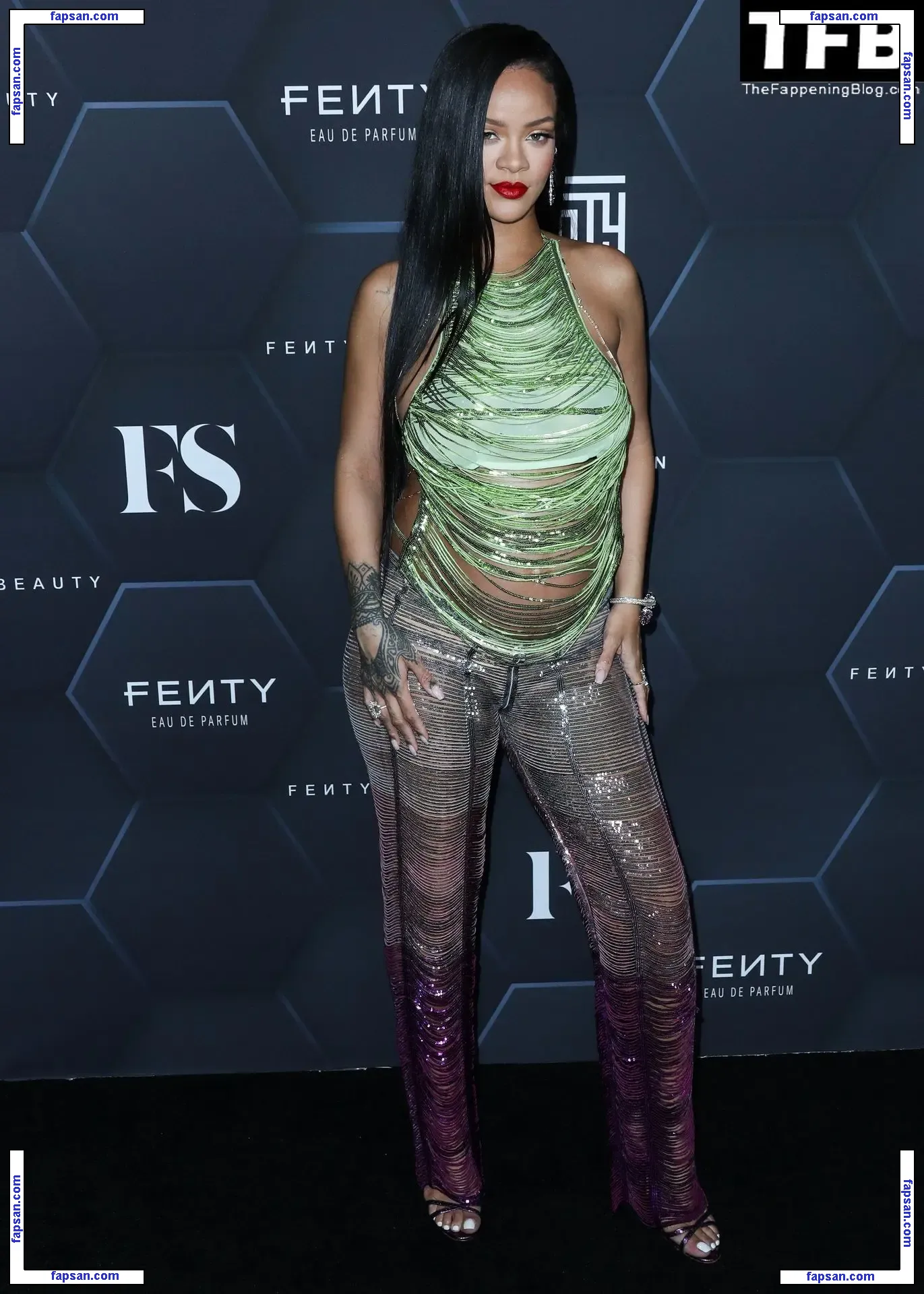 Rihanna nude photo #6218 from OnlyFans