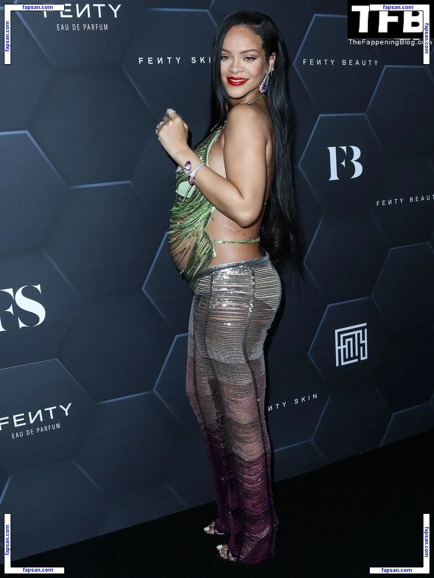 Rihanna nude photo #6271 from OnlyFans