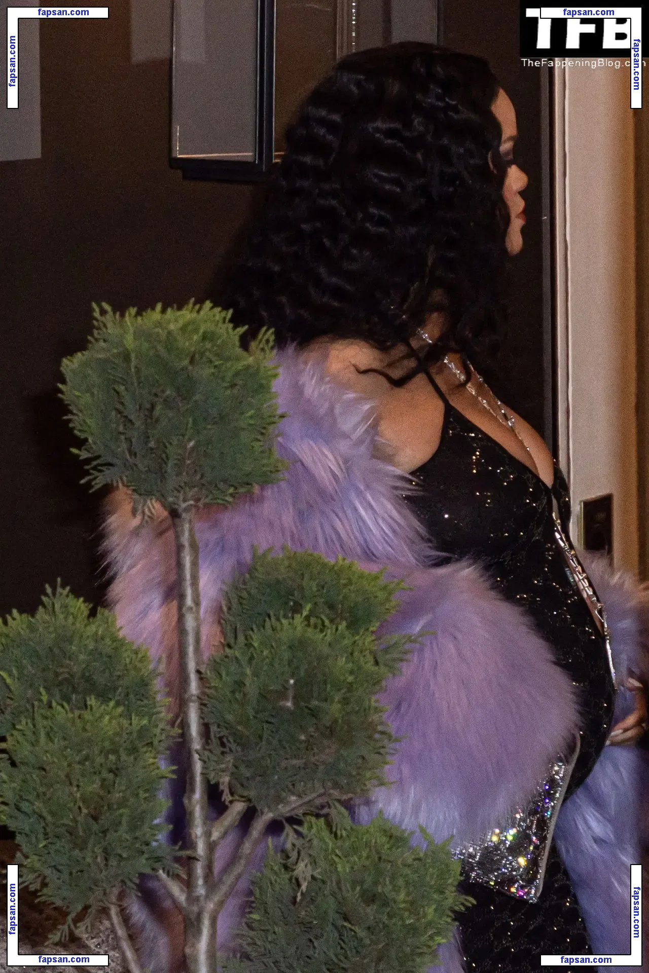 Rihanna nude photo #6281 from OnlyFans