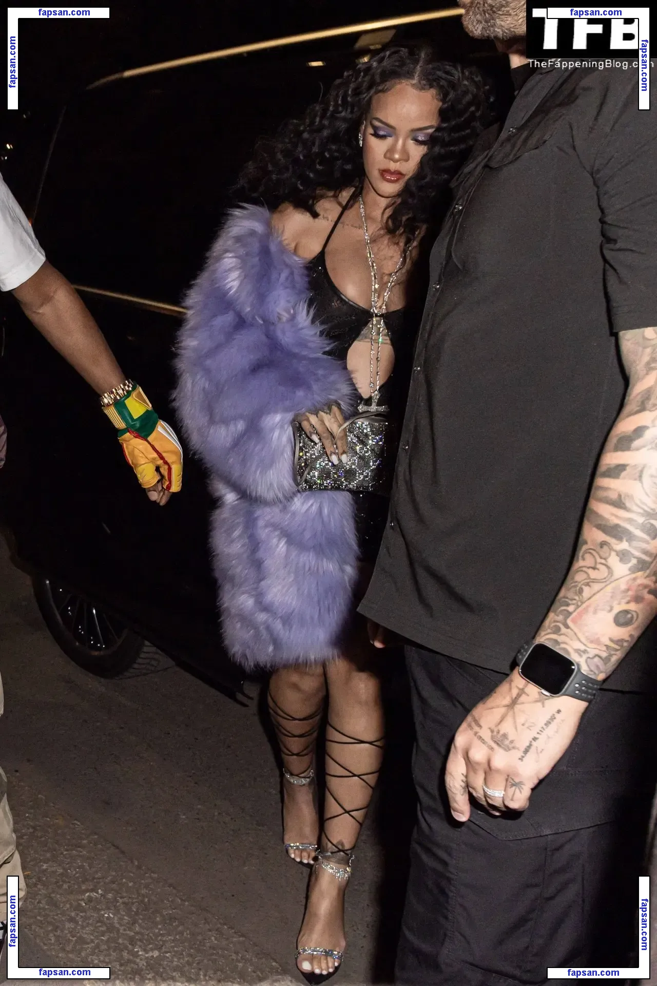 Rihanna nude photo #6284 from OnlyFans