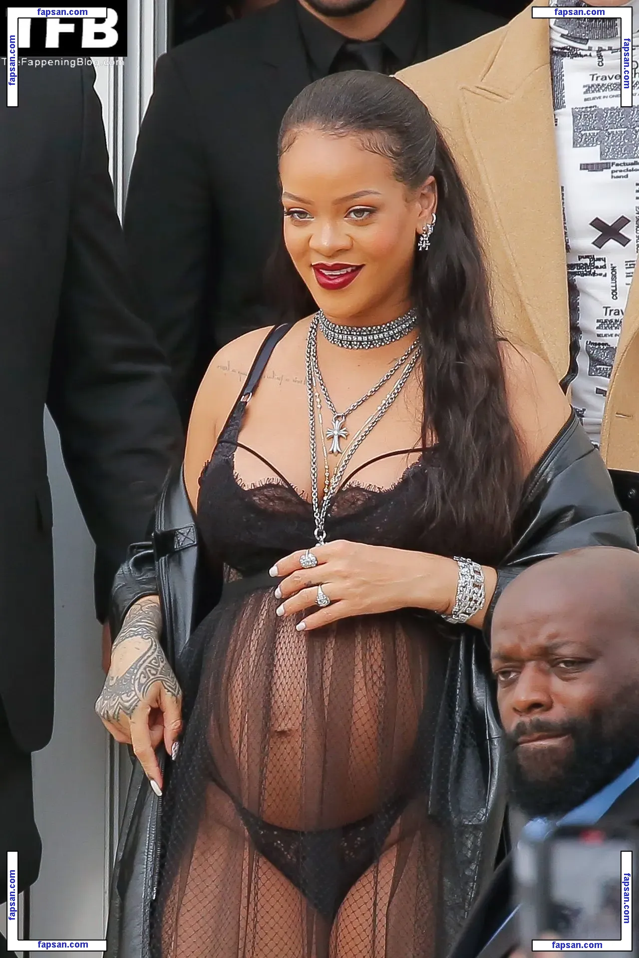 Rihanna nude photo #6406 from OnlyFans