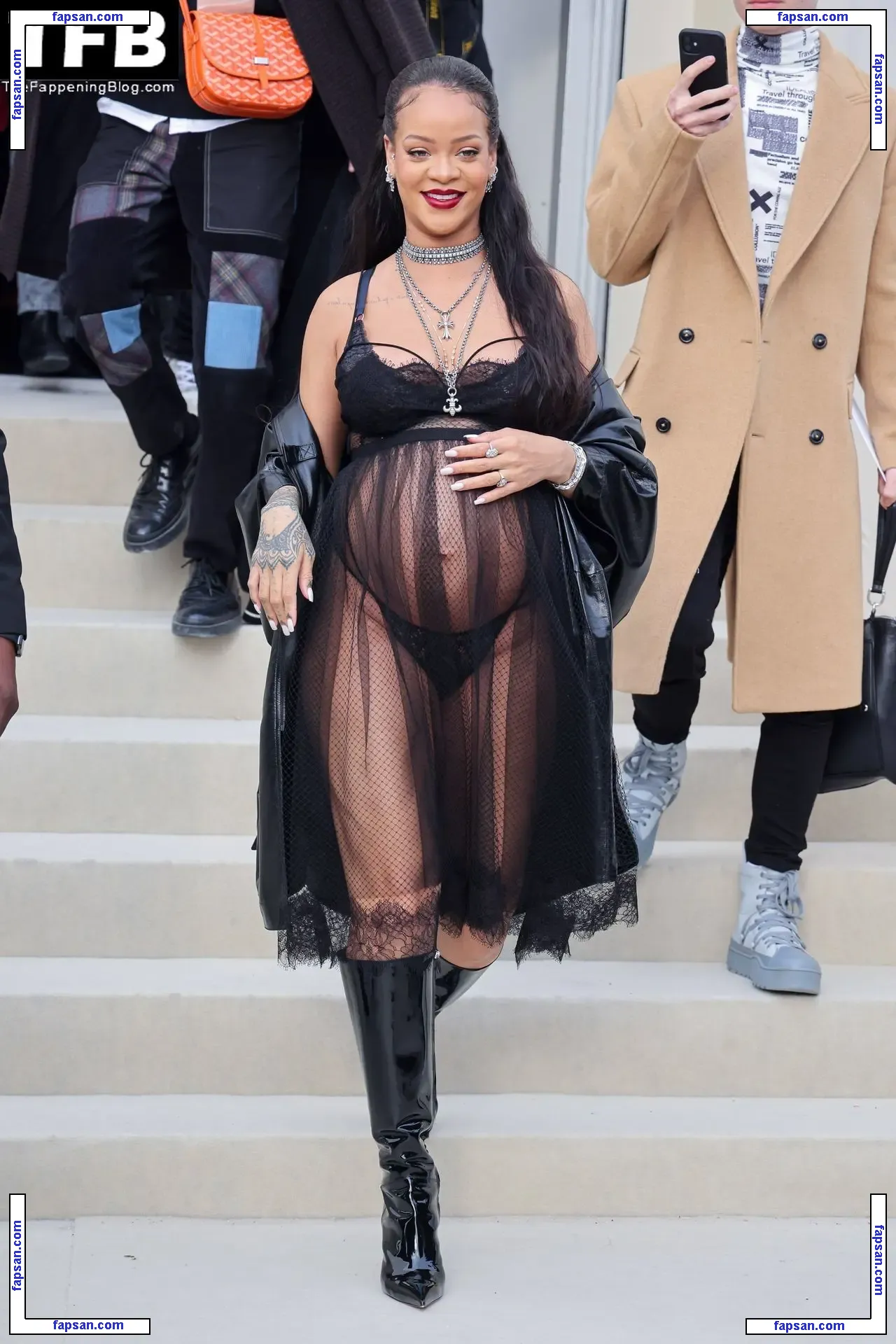 Rihanna nude photo #6417 from OnlyFans
