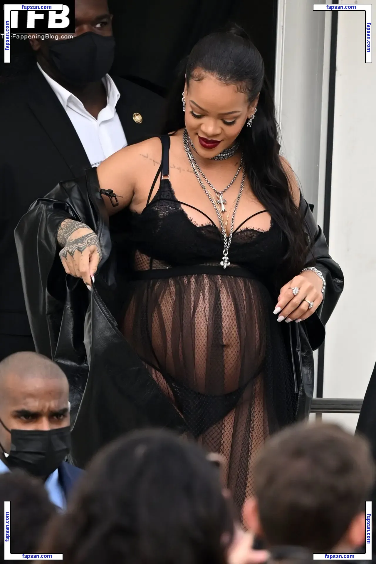 Rihanna nude photo #6514 from OnlyFans