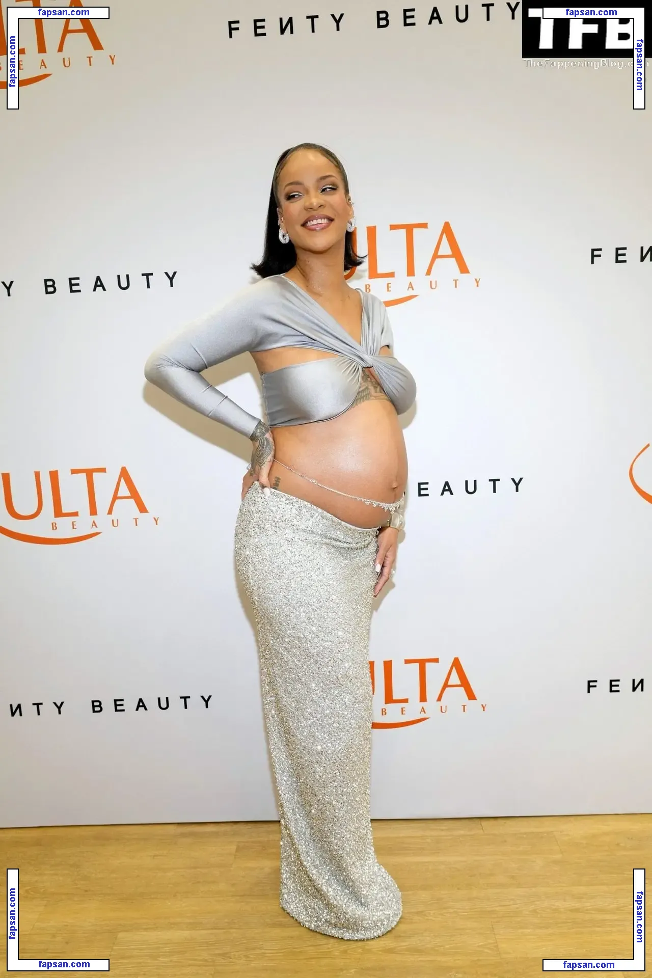 Rihanna nude photo #6690 from OnlyFans