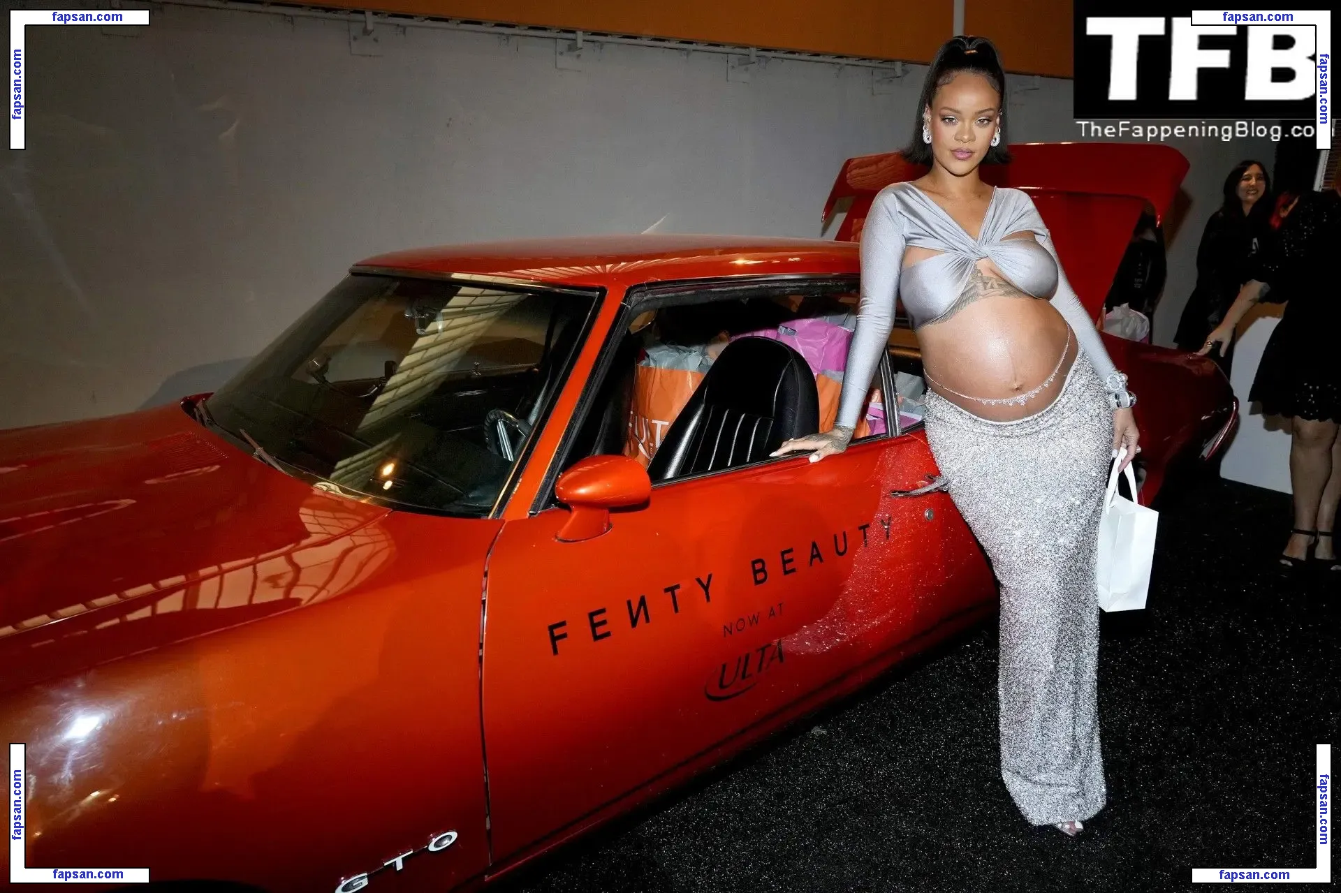 Rihanna nude photo #6702 from OnlyFans