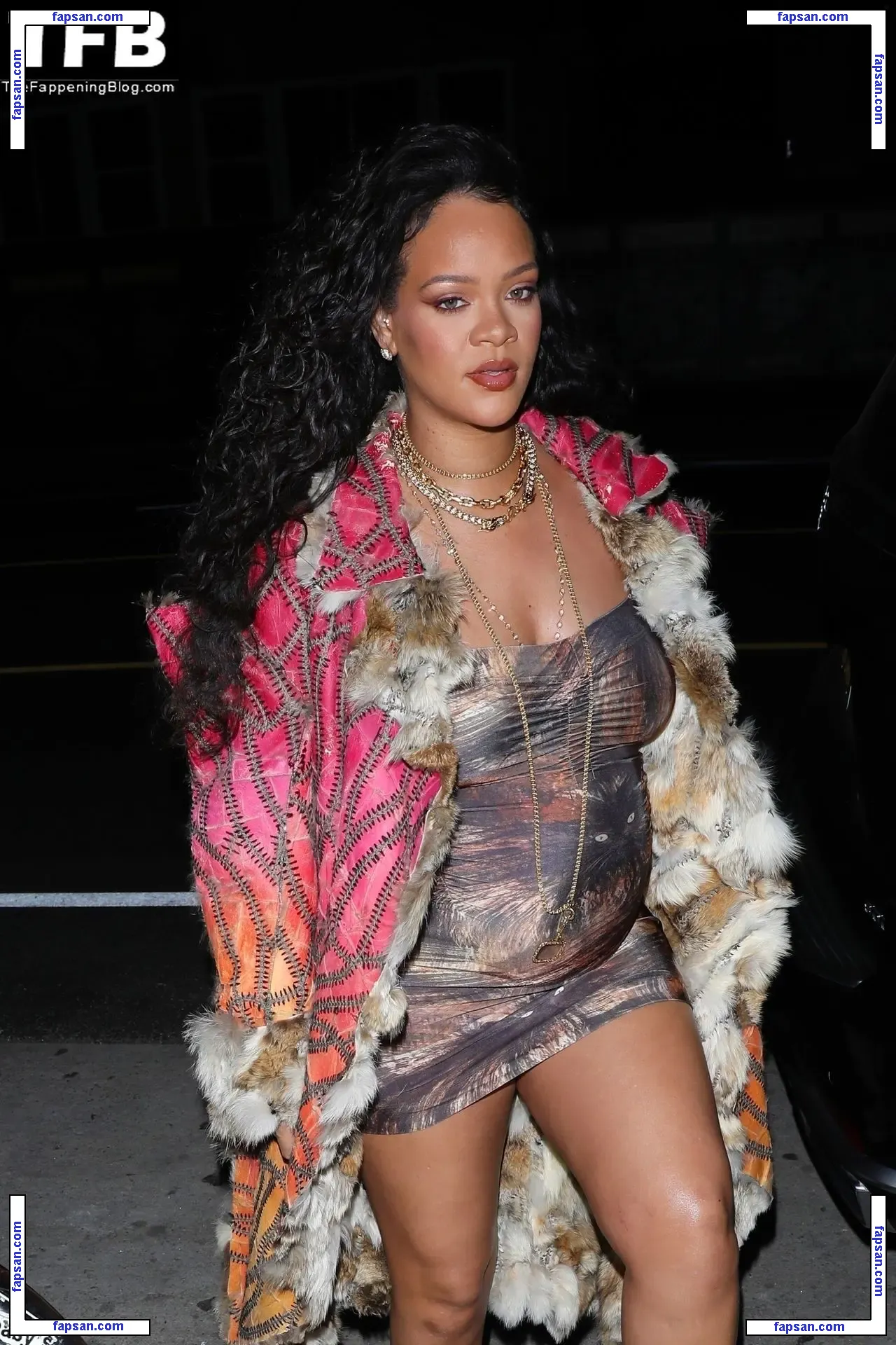 Rihanna nude photo #6877 from OnlyFans