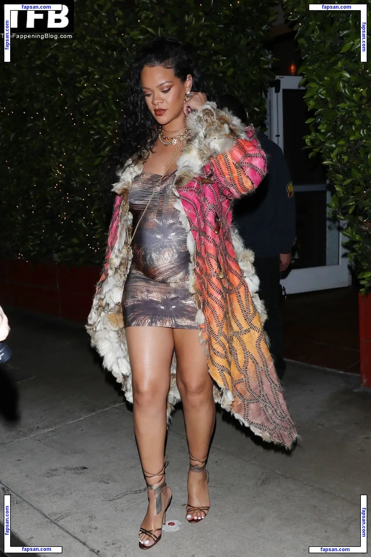 Rihanna nude photo #6888 from OnlyFans