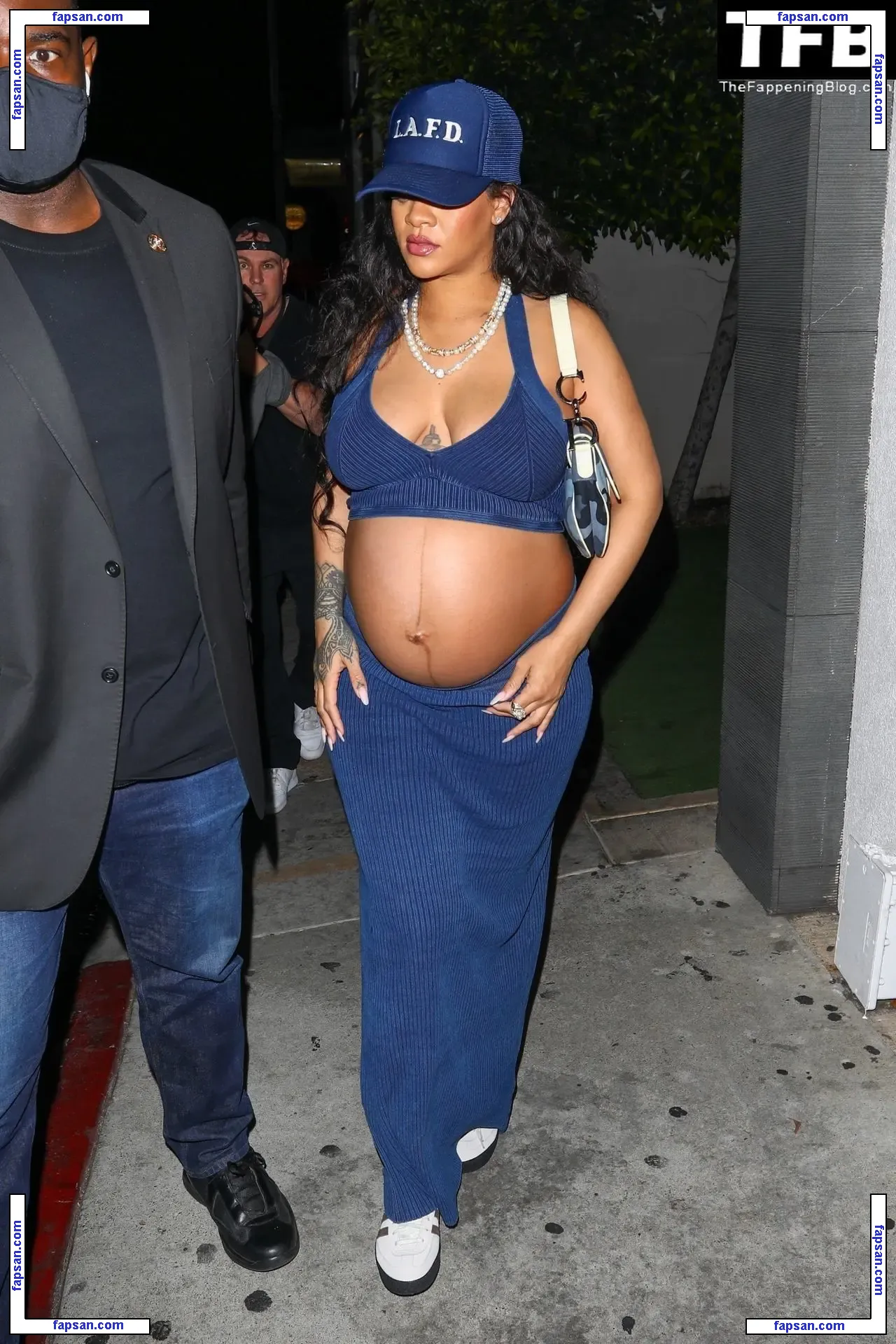 Rihanna nude photo #7165 from OnlyFans