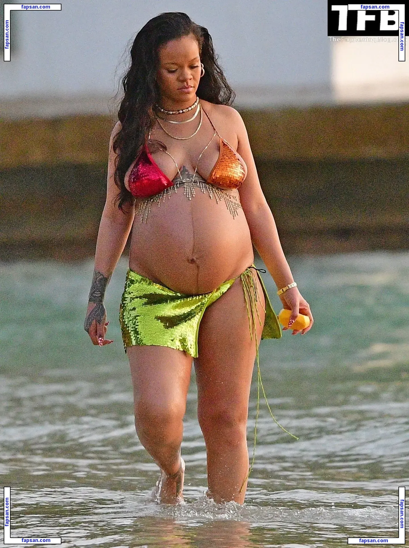 Rihanna nude photo #7579 from OnlyFans