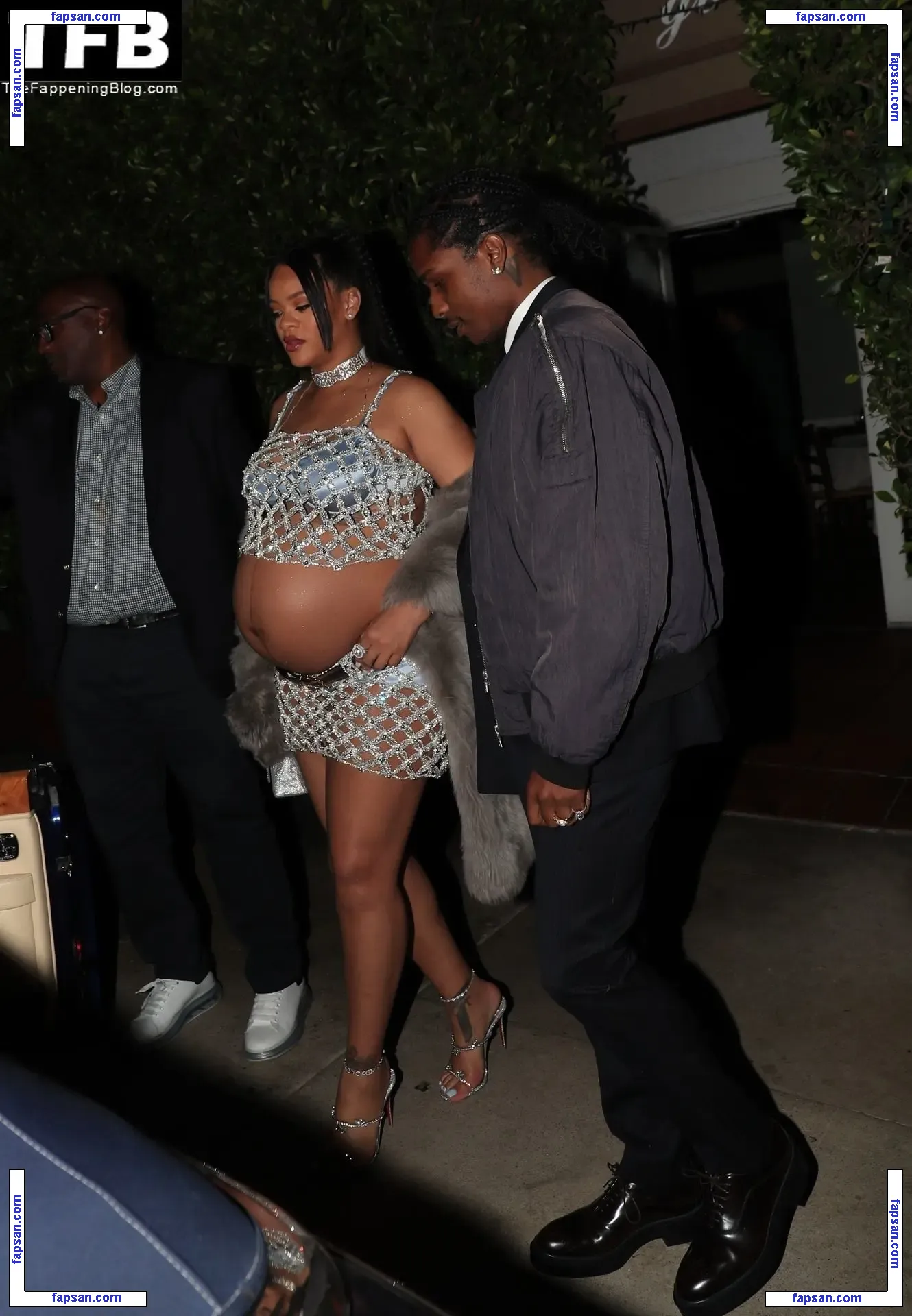 Rihanna nude photo #7769 from OnlyFans
