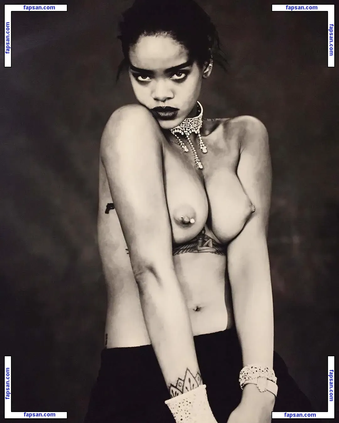 Rihanna nude photo #7985 from OnlyFans