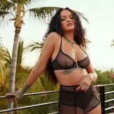 Rihanna nude #7379
