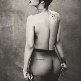 Rihanna nude #7383