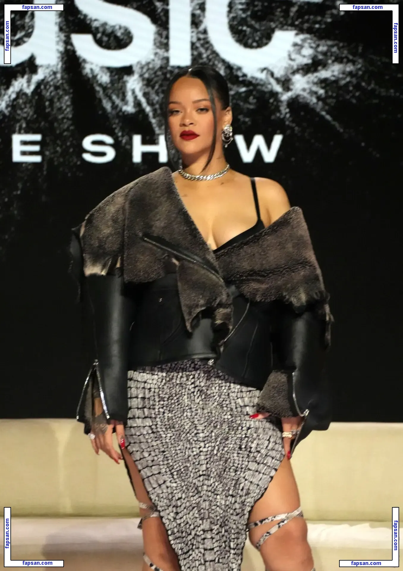 Rihanna nude photo #8680 from OnlyFans