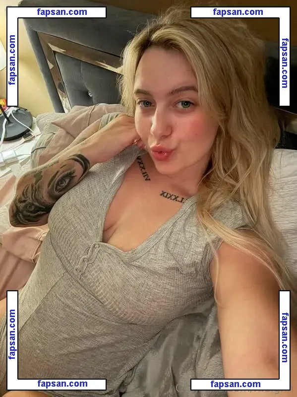 Rileigh голая фото #0007 с Онлифанс