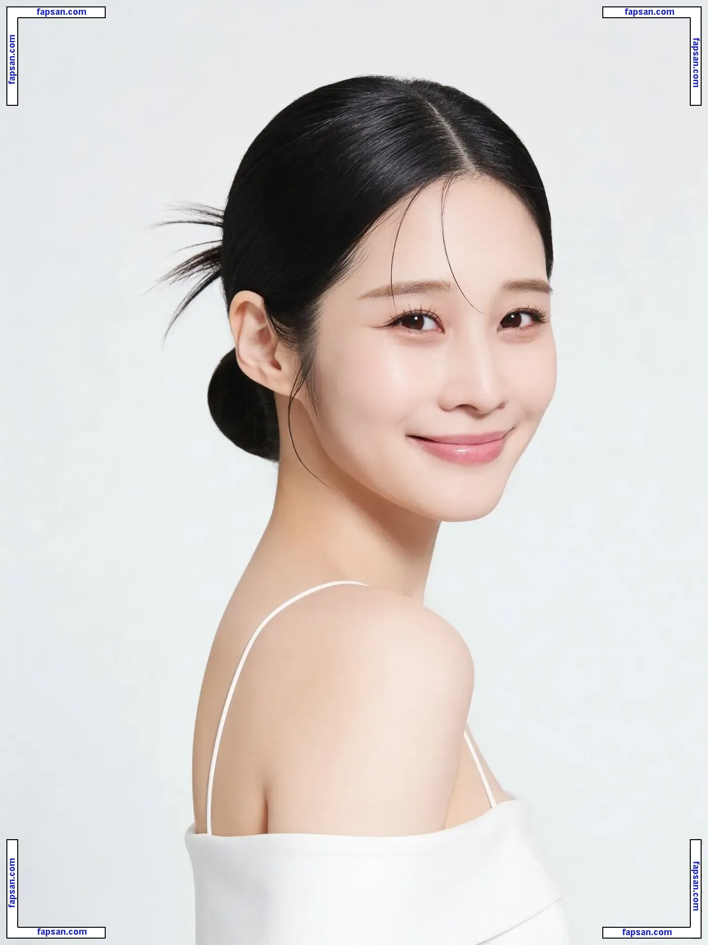 Rin Takahashi nude photo #0006 from OnlyFans