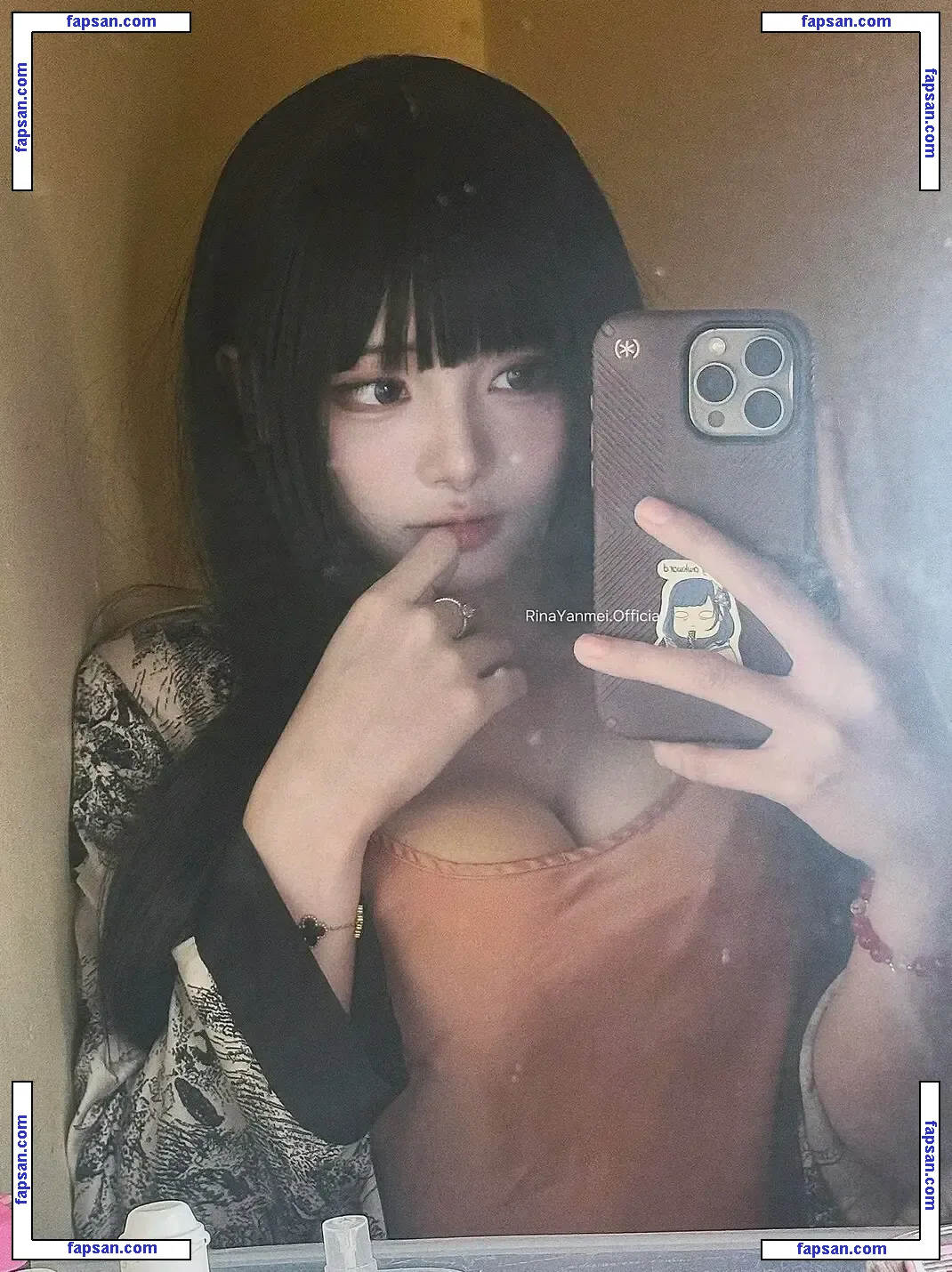 Rina Yanmei голая фото #0003 с Онлифанс