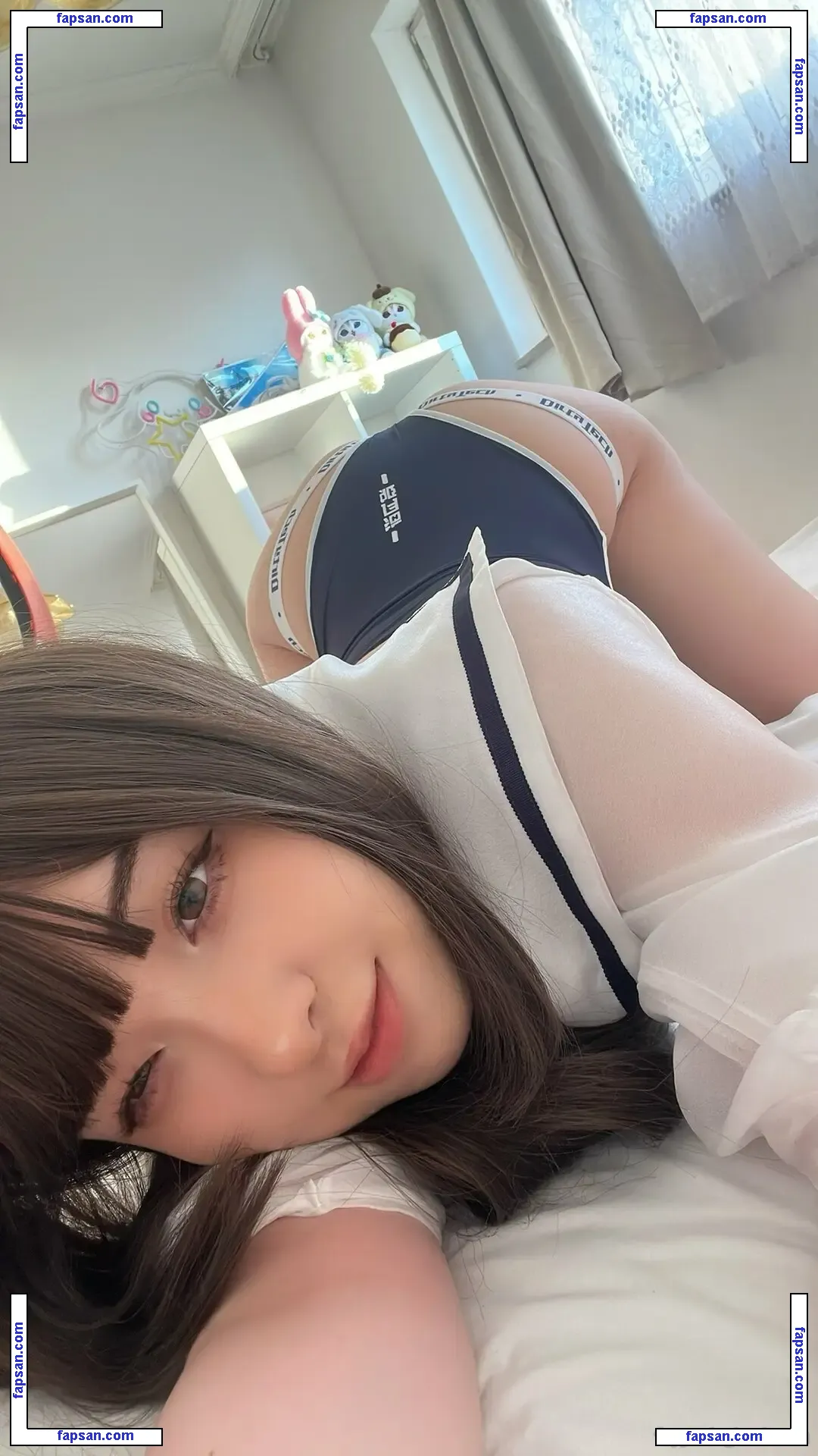 Rinuyi nude photo #0100 from OnlyFans