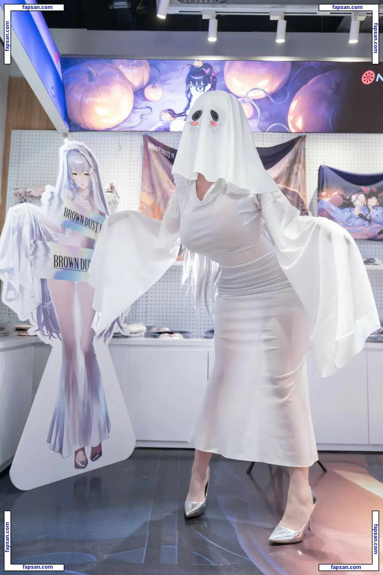 Rioko Cosplay nude photo #0288 from OnlyFans