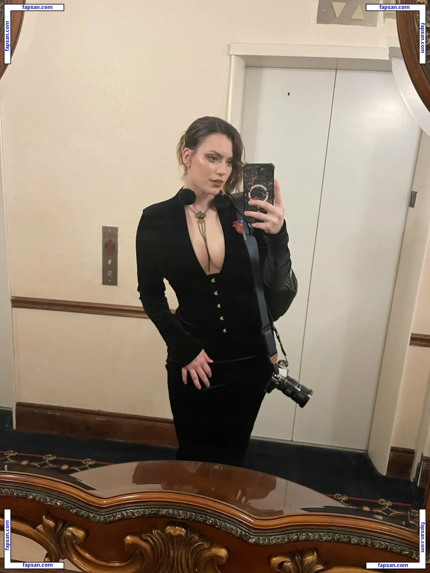 RipMika nude photo #0018 from OnlyFans