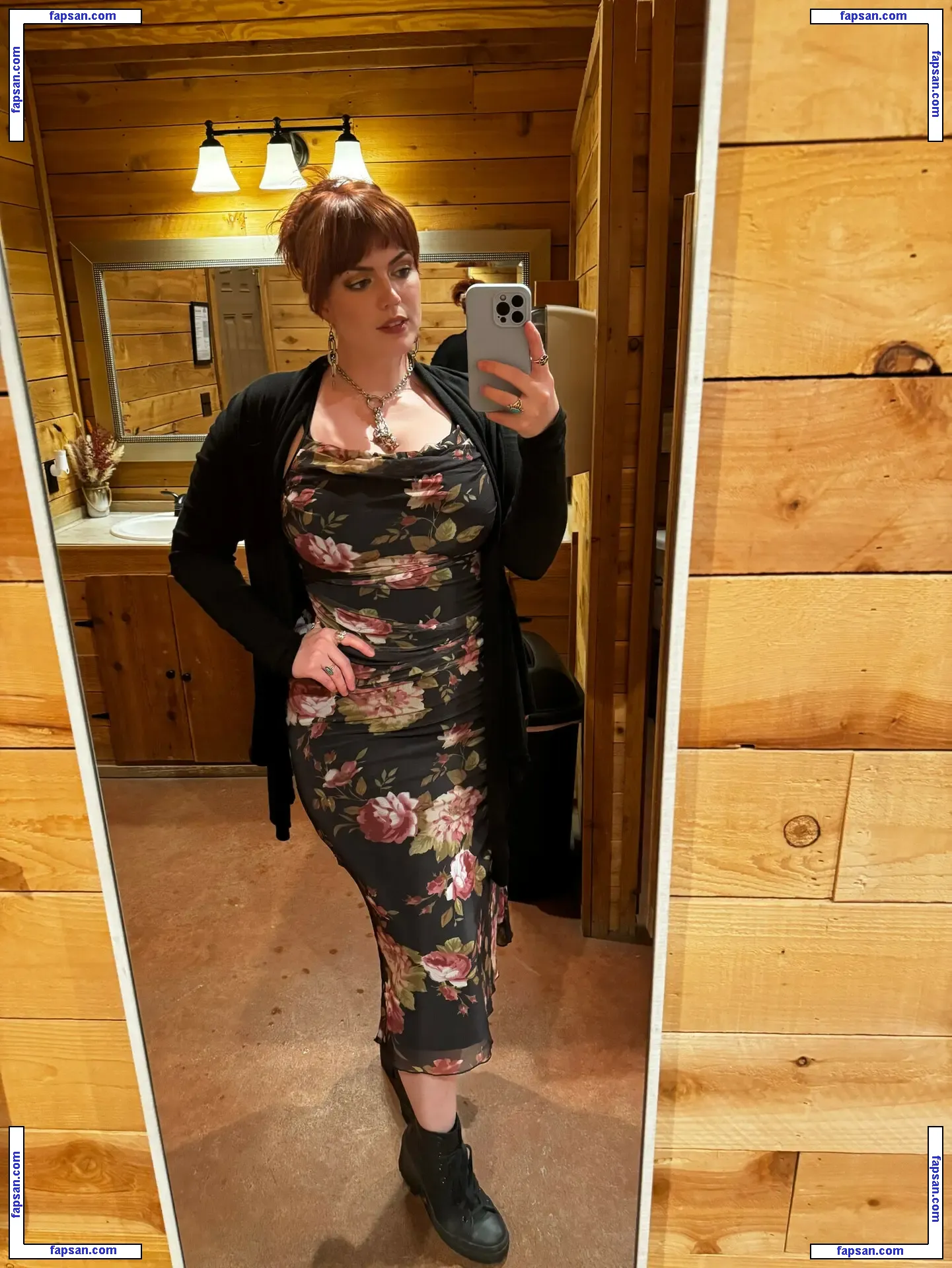 RipMika nude photo #0028 from OnlyFans