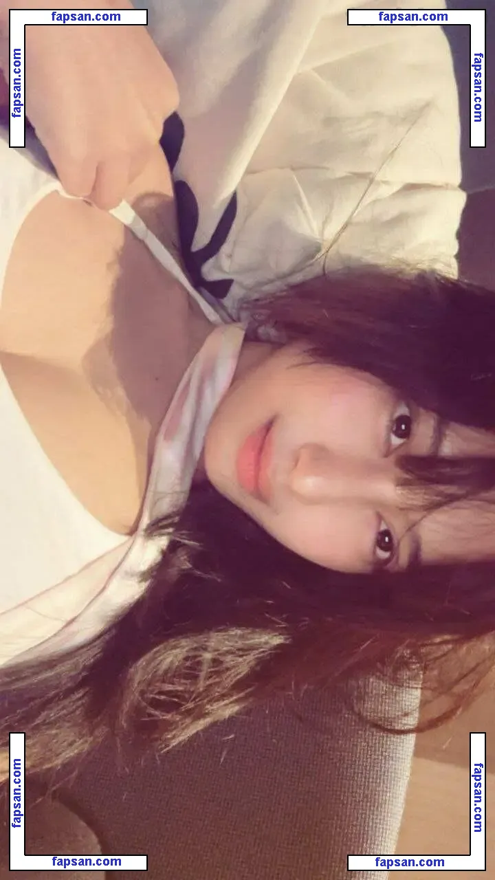 Risaatjan голая фото #0037 с Онлифанс