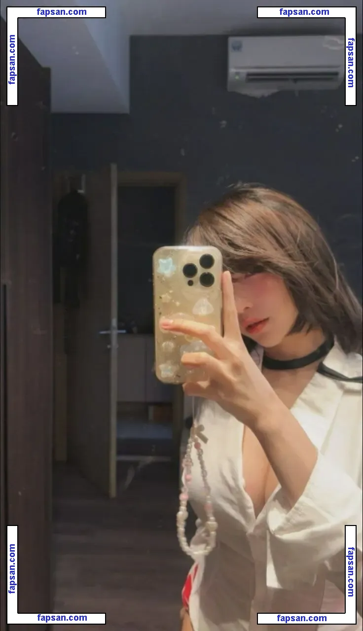 Risaatjan голая фото #0038 с Онлифанс