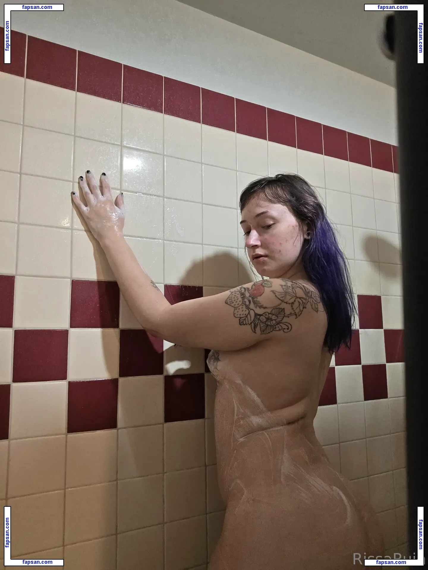 rissa.ruin nude photo #0093 from OnlyFans