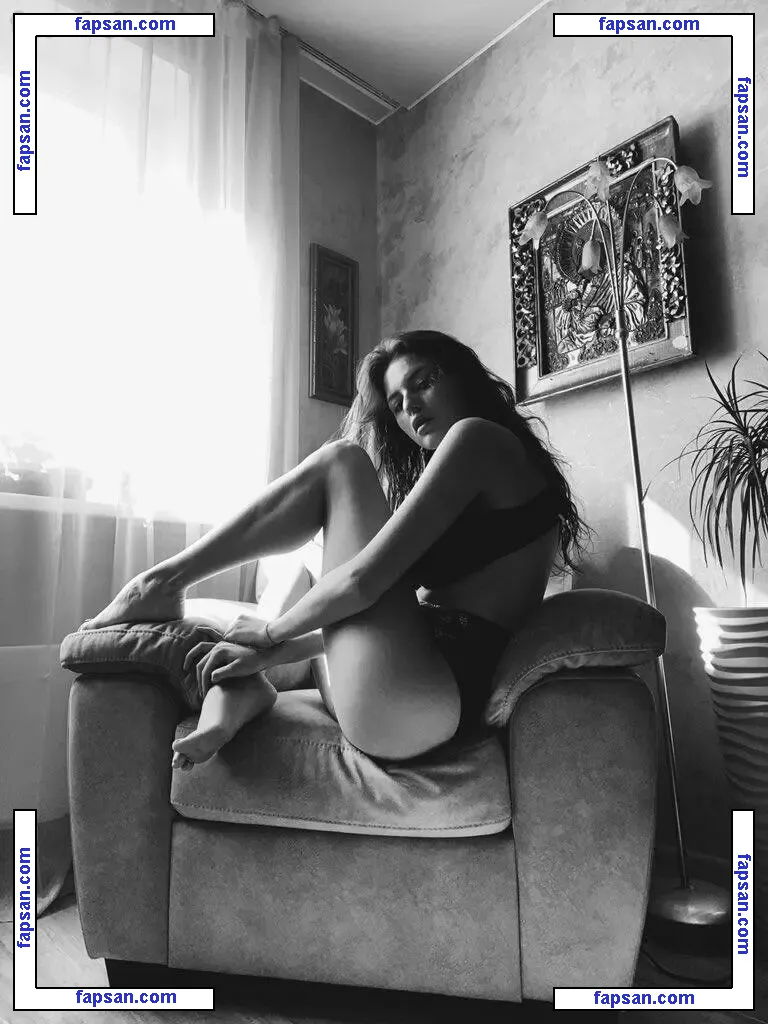 Rita Flores nude photo #0023 from OnlyFans