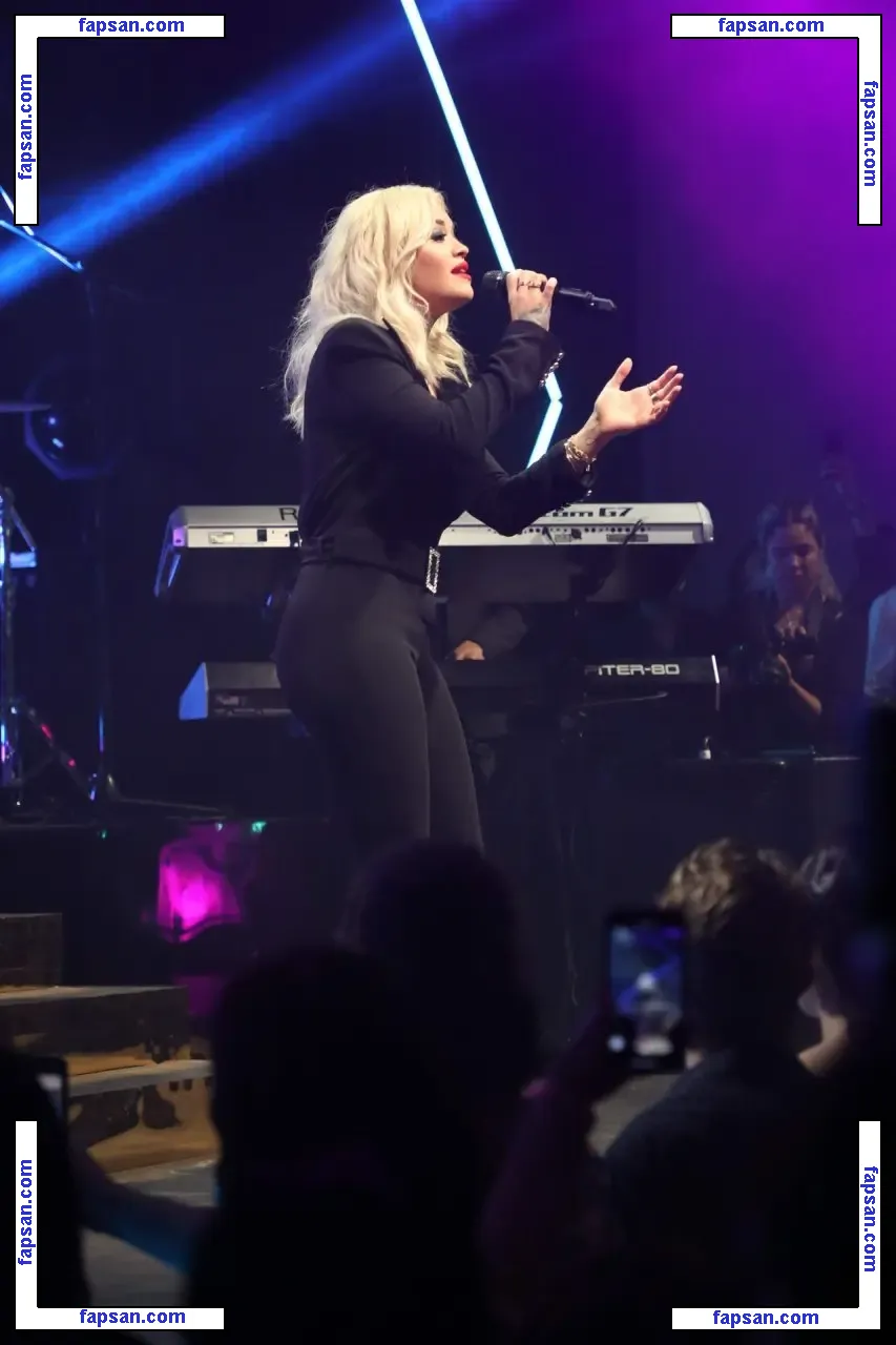 Rita Ora голая фото #0404 с Онлифанс