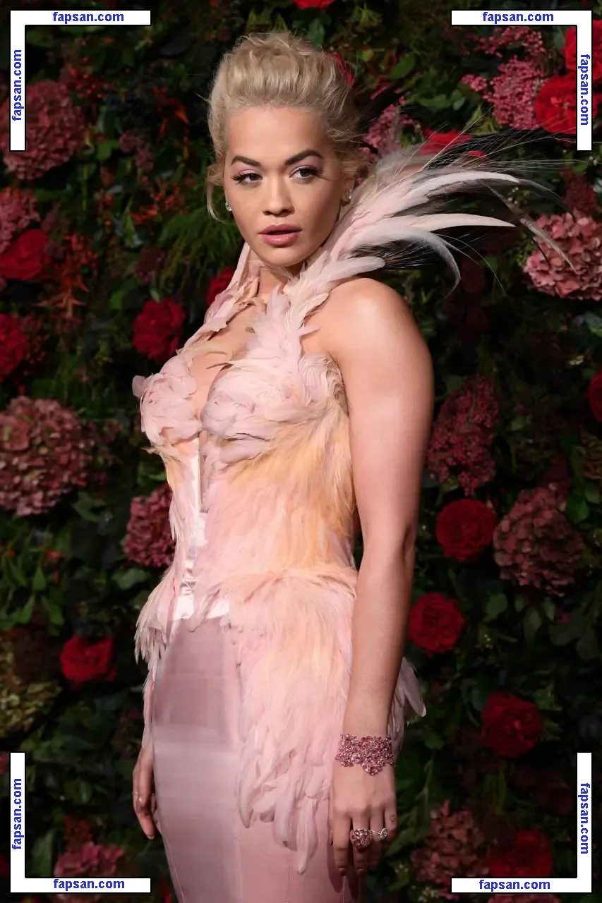 Rita Ora голая фото #0720 с Онлифанс