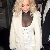 Rita Ora голая #0447