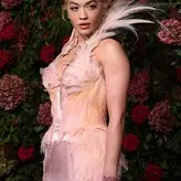 Rita Ora голая #0720