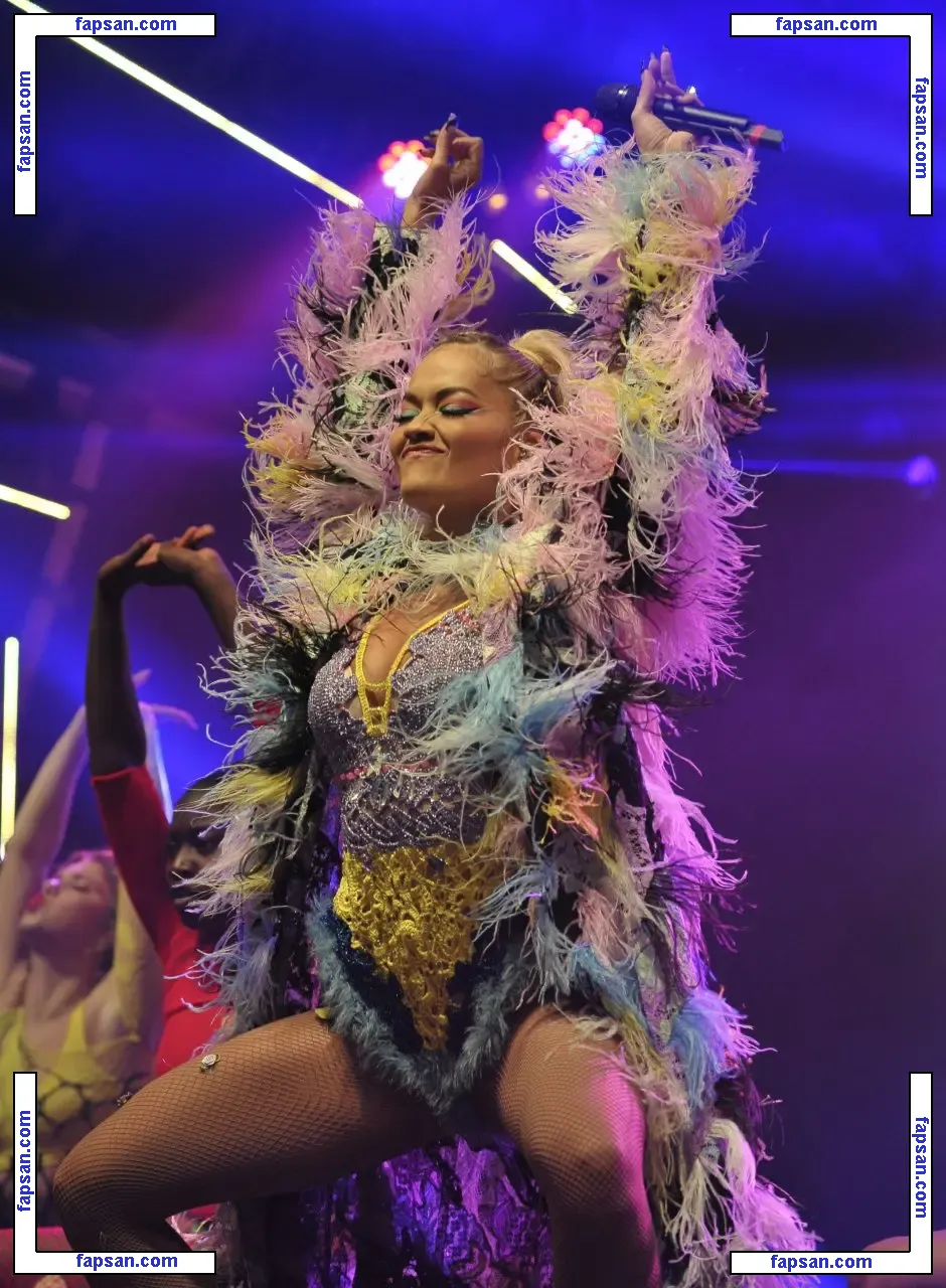 Rita Ora голая фото #1251 с Онлифанс