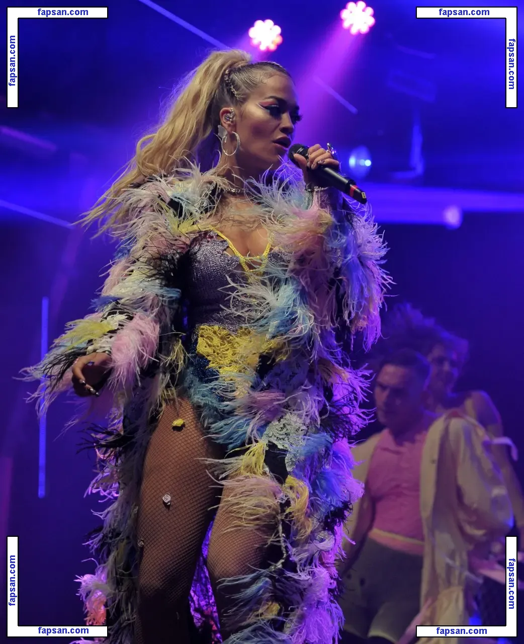 Rita Ora голая фото #1253 с Онлифанс