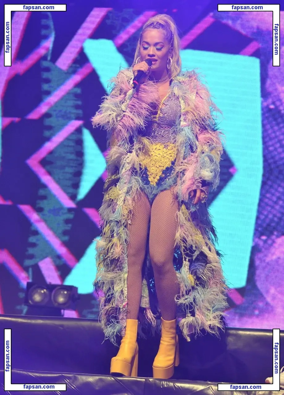 Rita Ora голая фото #1275 с Онлифанс