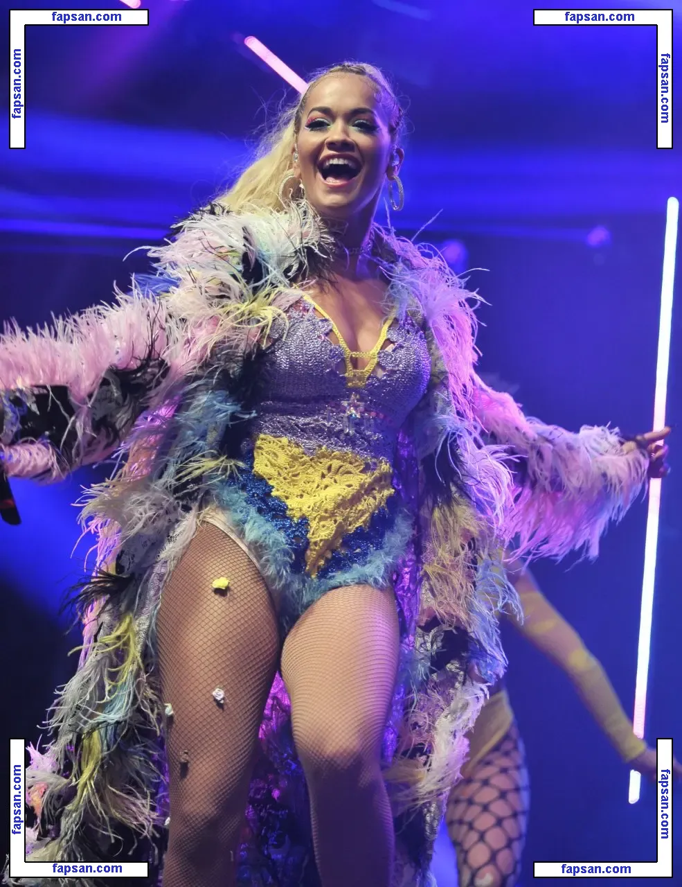 Rita Ora голая фото #1296 с Онлифанс