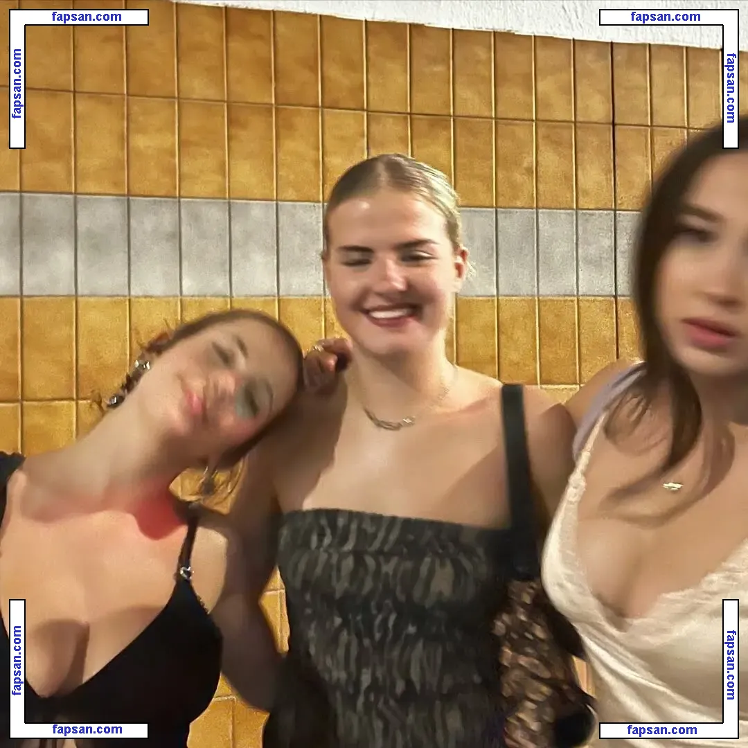 r.osalied голая фото #0013 с Онлифанс